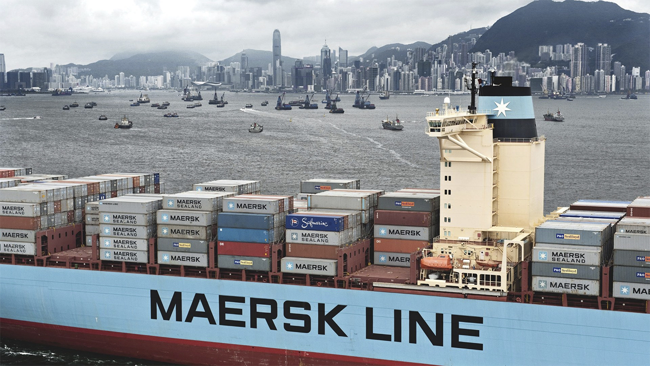Maersk anuncia abertura de novas vagas de emprego onshore e offshore, com destaque para posições de Jovem Aprendiz e Motorista Portuário