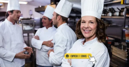 SESI Abre Vaga para Cozinheiro (SALÁRIO de R$2.262,67 + Diversos Benefícios) para Pessoas que Estudaram até o Ensino Fundamental