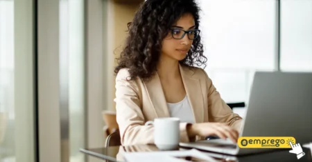 Assistente Comercial Home Office na CIGAM! oportunidade de trabalho remoto com benefícios completos