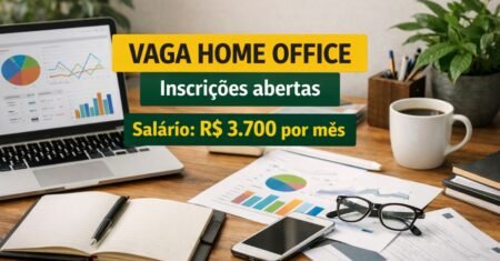 Vaga home office de Analista de Sucesso do Cliente na Agência Mestre oferece contratação CLT e salário de R$ 3.700 por mês