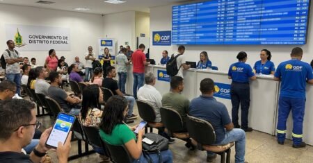 Agências do trabalhador do DF reúnem 501 vagas nesta quarta 4 com salários de até R$ 3 mil e cadastro pelo app da CTPS Digital