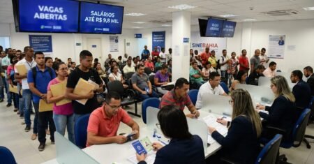 SineBahia abre novas vagas de emprego em Salvador e cidades da Região Metropolitana com salários de até R$ 9,8 mil e seleção presencial nesta terça-feira, dia 10